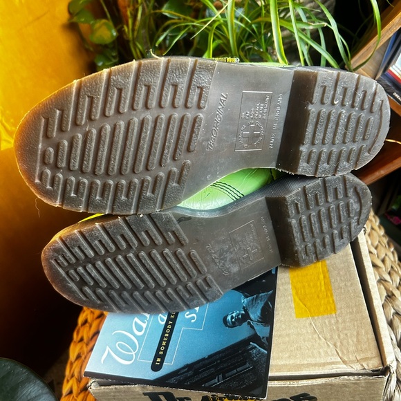 Vintage Dr. Martens Green Wet Look Boots - Picture 6 of 8